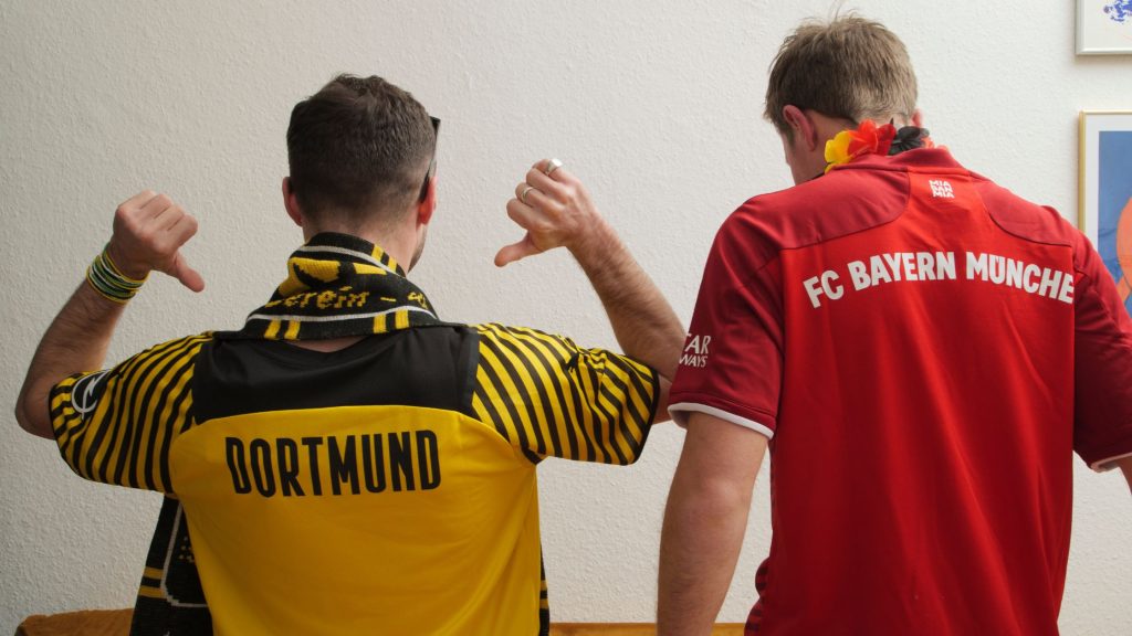 10 Jersey Bola Termahal di Dunia dengan Harga Fantastis