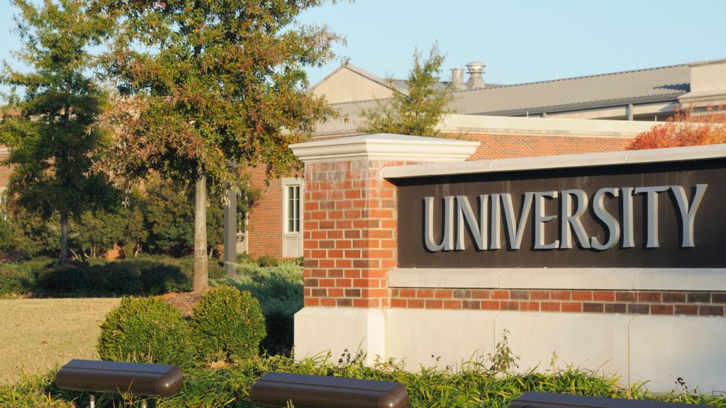 7 Cara Cek Akreditasi Kampus di BAN-PT dengan Mudah