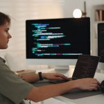 web-developer-dibanding-ai-untuk-website